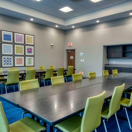 Holiday Inn Express & Suites - Omaha Downtown - Airport By Ihg Eksteriør billede